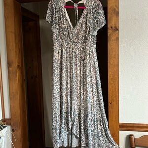 Lg Floral Midi Dress